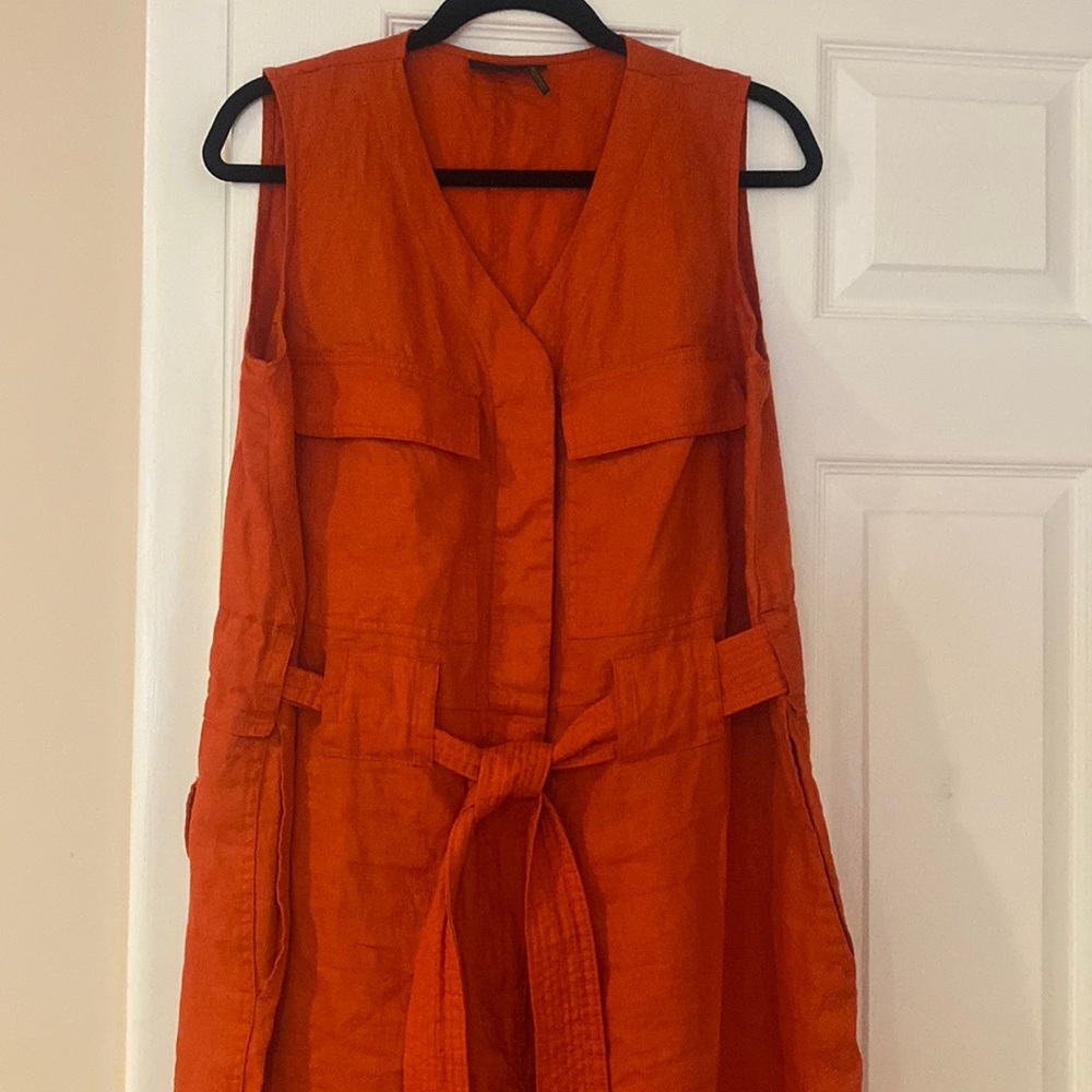 Donna Karan New York gorgeous linen blend jumpsuit, size 8
